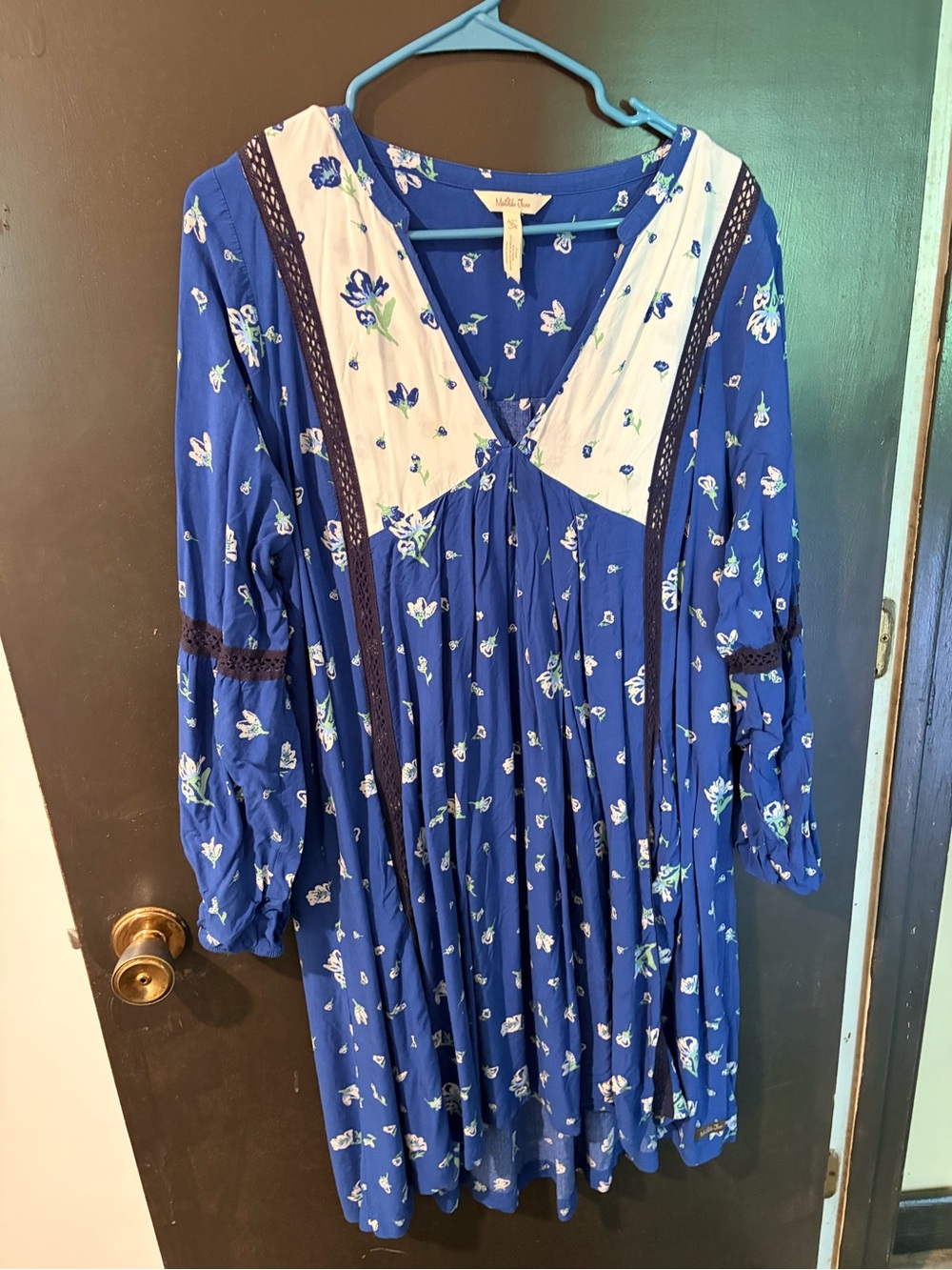 Blue Floral V-Neck Swing Dress with Contrast Yoke